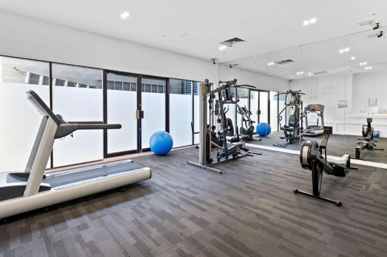 Luxury Apartment & Ocean View In Surfers Paradise Gold Coast Exterior foto