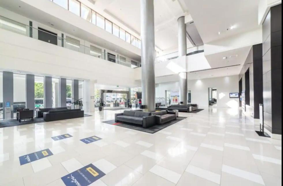 Luxury Apartment & Ocean View In Surfers Paradise Gold Coast Exterior foto